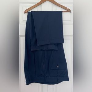 IZOD Men’s Dress Pants Sz 36x30